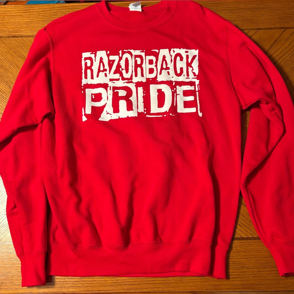 Port Authority Red Arkansas Razorback Pride Sweatshirt size medium